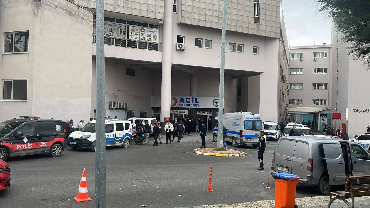 Emlakçıda kanlı kavga! Şeyhmuz Solhan hayatını kaybetti 3